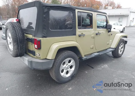 2013 Jeep Wrangler Unlimited Sahara z USA, uszkodzony, nr VIN 1C4HJWEG0DL581612